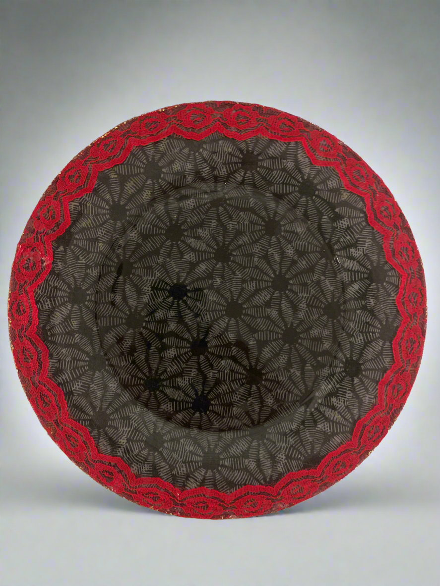 Web red saucer