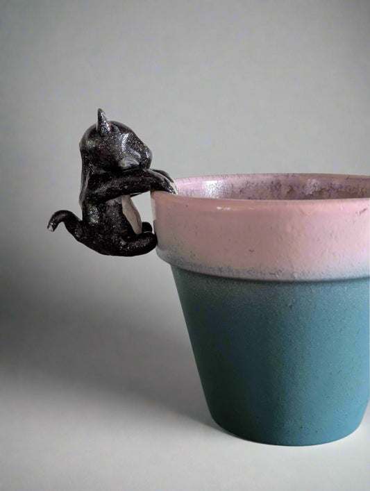 🌑 Mini Shadow – Curious Cat Buddy (2.25”)