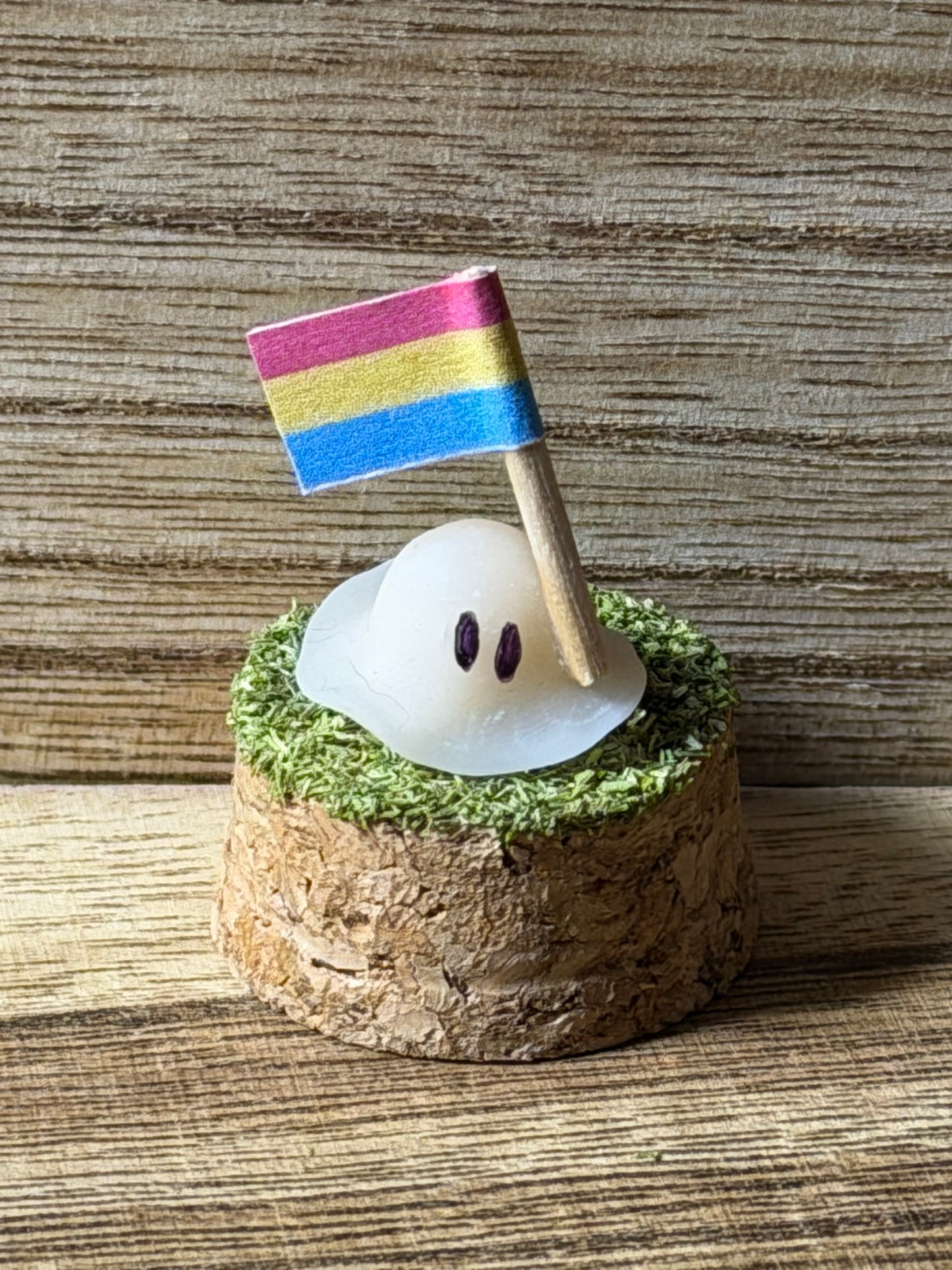 Pride Ghost Terrarium