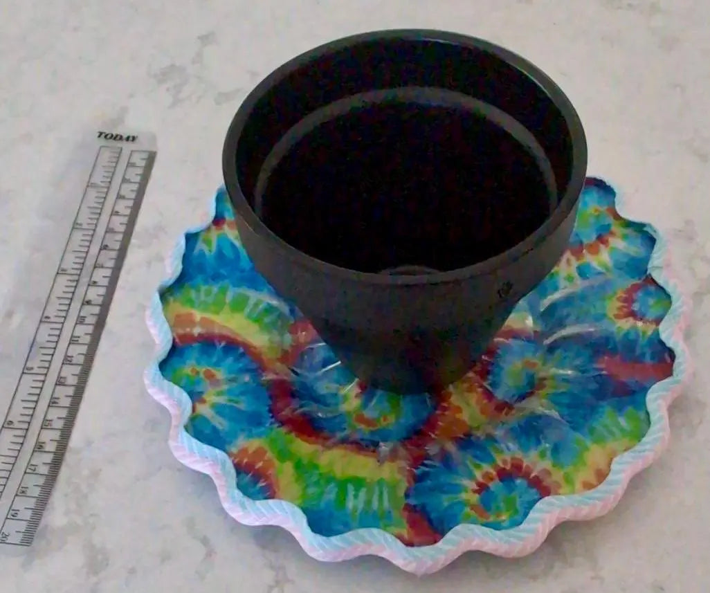 Upcycled Tie-Dye Saucer – Wavy Rim Edition